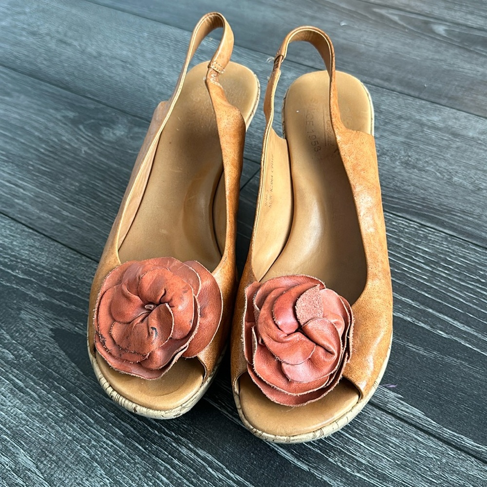 Kork-Ease Tan Slingback Wedge Heels with Coral Flower Accent